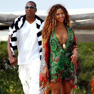 http://uktodaynews.com/wp-content/uploads/2009/12/beyonce-jay-z.jpg