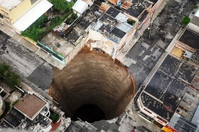 Famous Sinkholes on Forums    Current Events    Sinkhole Opens Up In Guatemala City